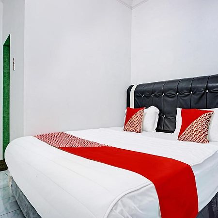 Oyo 90209 Dk Singarimbun Berastagi Homestay Exteriér fotografie